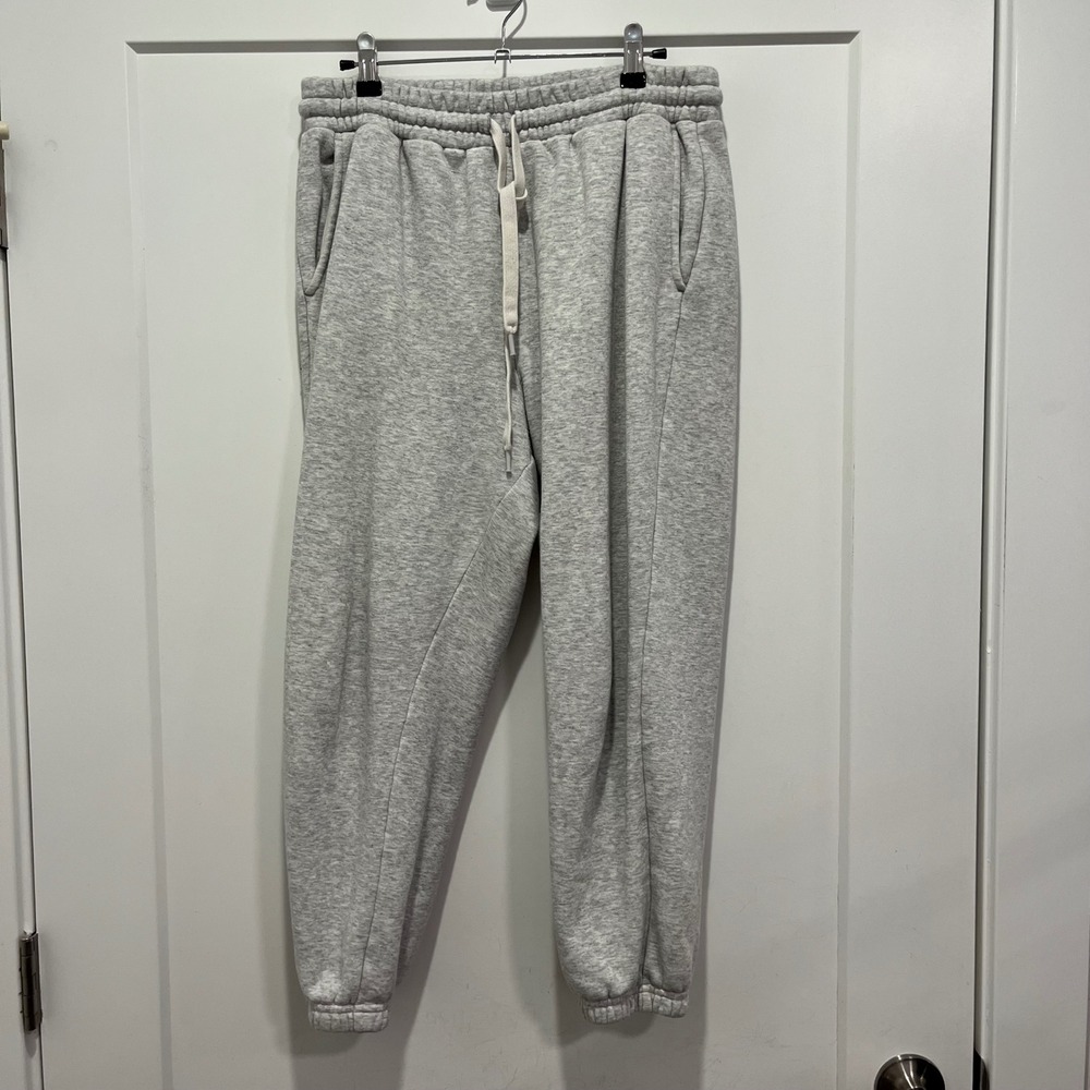 Fabletics Gray Heather Fleece Joggers Sweatpants PT2149761 Mens Large